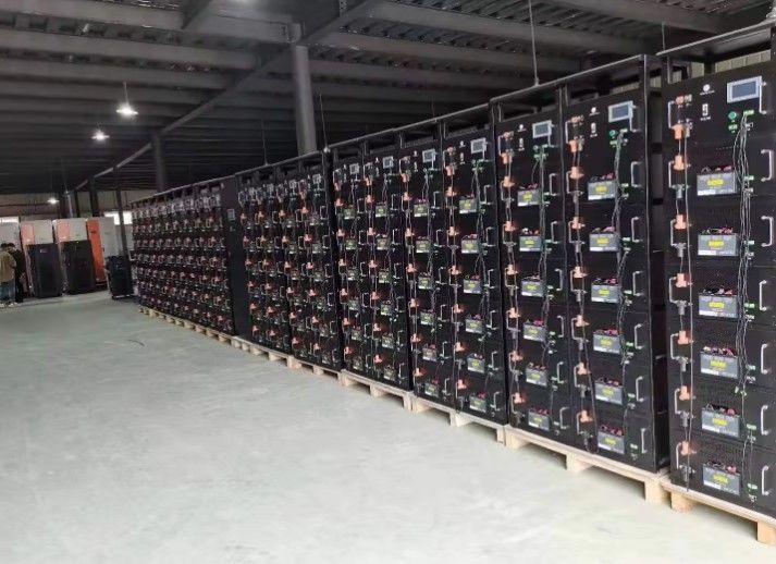 ESS 10 έτη Χρόνος ζωής Εξωτερική μπαταρία 1MWh 5MWh 10MWh 20ft 40ft Συσκευή Ηλιακή μπαταρία Συστήματα αποθήκευσης ενέργειας